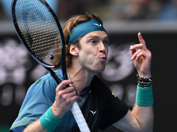 工资削减和 工资削减和