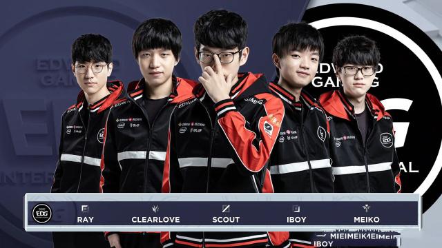 围后的半空 围后的半空